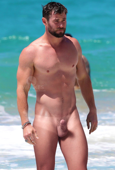 Chris Hemsworth Tumbex