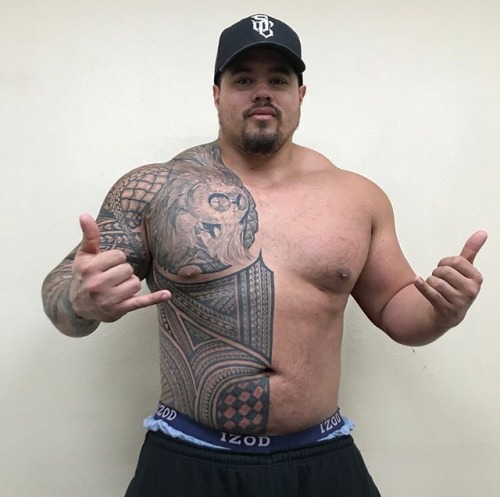 Sex digbyioane:  Island guys with their tats pictures