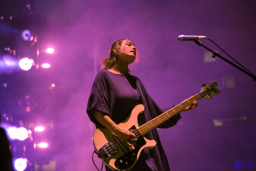 camyya:Warpaint opening for Depeche Mode @ Madison Square Garden, NYC (09.11.17). Photos by Ester Se