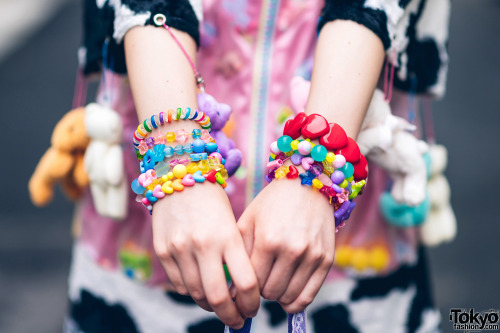 tokyo-fashion:Japanese designer Natti wearing a kawaii street style in Harajuku with a handmade dalm