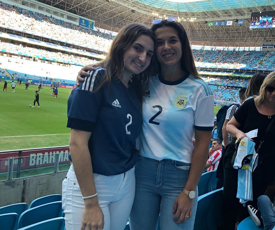 Football Wags Ariana Juan Foyth S Girlfriend Supporting Him