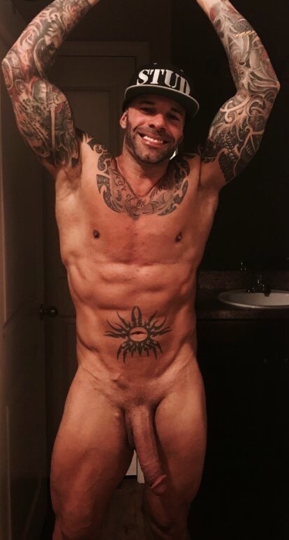 Sharehotdudes🍆