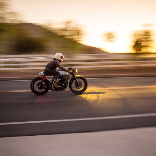 seaweedandgravel:  Cb750 build by @jarreddearmas #seaweedandgravelgarage #elfinforest shot by @kevinroche