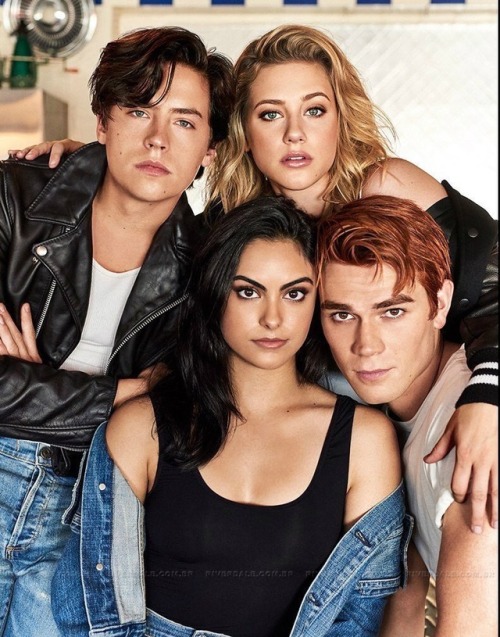 Sex itsbettyandjughead:  NEW PHOTOS OF THE RIVERDALE pictures