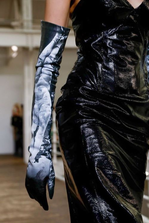 Olivier Theyskens s/s 2019 - Hans Bellmere Poupee Series 