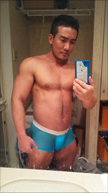 rebelziid:  [ Special Post ] Cute Asian Hunk Exposed!  [ Hot bulge and nice firm ass ]  Nude shots