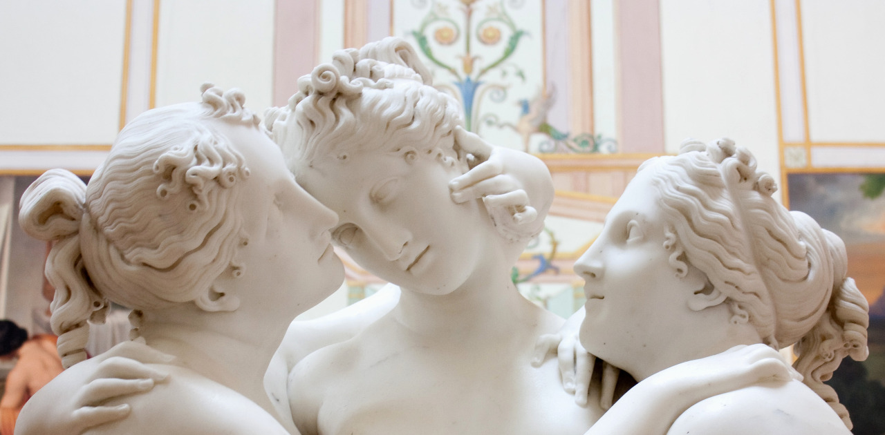 clara–lux:  CANOVA, Antonio (1757–1822)  The Three Graces, detail1813-1816white
