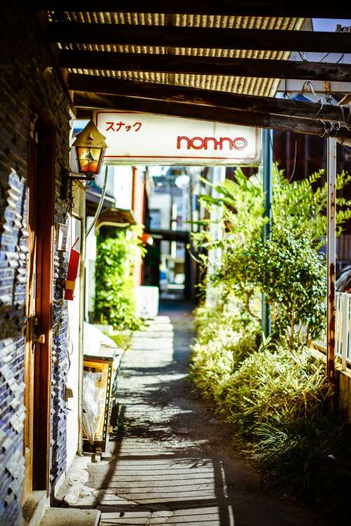 ourbedtimedreams: スナックnon・no by neco_onsen on Flickr.
