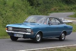 german-cars-after-1945:  1971 Opel Rekord