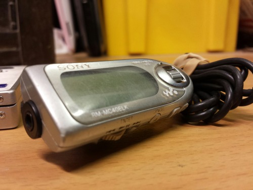 Sony MZ-NH1 Portable Minidisc Player, 2004