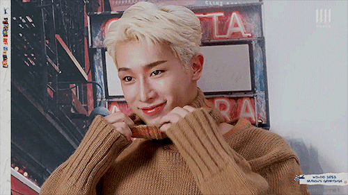 Wonho 2022 Seasons Greetings