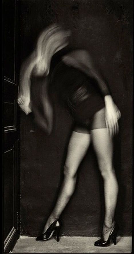 vivipiuomeno1:  Gilles Berquet ph. erotisme contemporaine                also