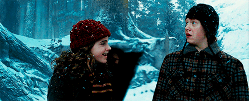 accio-covinsky:endless harry potter gifs  → 1/ ∞