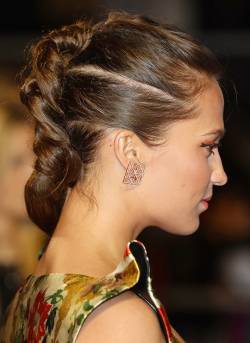 aliciaavikander:  Alicia Vikander attends the “Tomb Raider” European premiere at the Vue West End on March 6, 2018 in London, England.