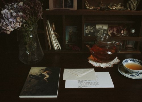 may00sworld:Laura Makabresku