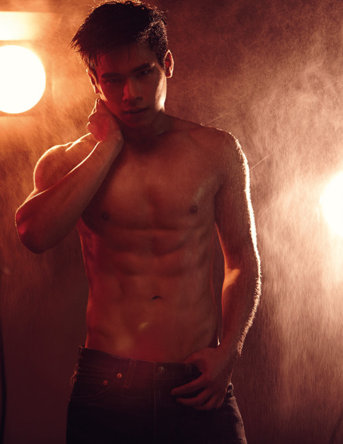 hunkxtwink:  Ake Thanachote for Attitude Magazine Thailand July 2015 Part 3  Hunkxtwink - More in my archive  