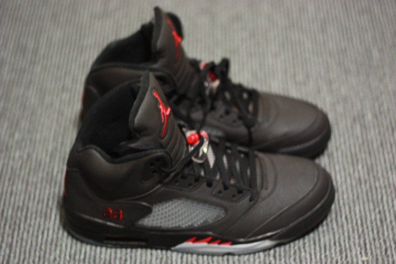 how much does it cost to make jordans in china
