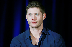 justjensenanddean:  Jensen Ackles | DallasCon