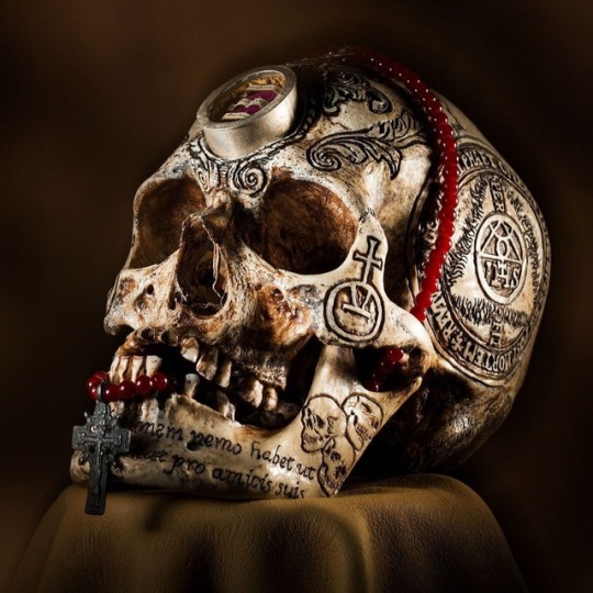 x-heesy:  Unknown Artist 💀 