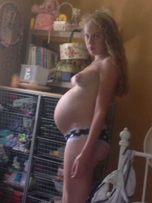XXX maternitynudes:  Oh my  photo