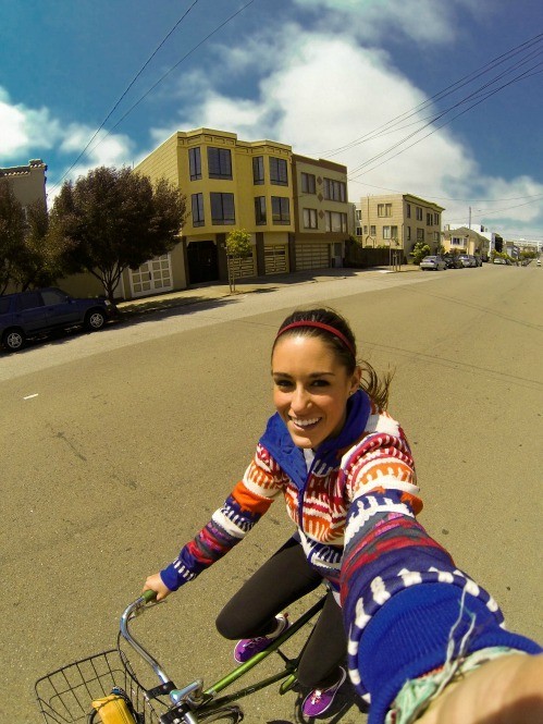 delightfulcycles: bike selfie (via Tori Lesikar)