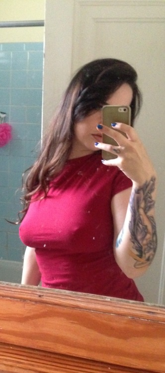night&ndash;witches: Ryan hasn’t stopped pinching my nipples all day. I don’t blame 