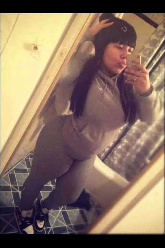 upear4us:  Thick Bay Area Latina 