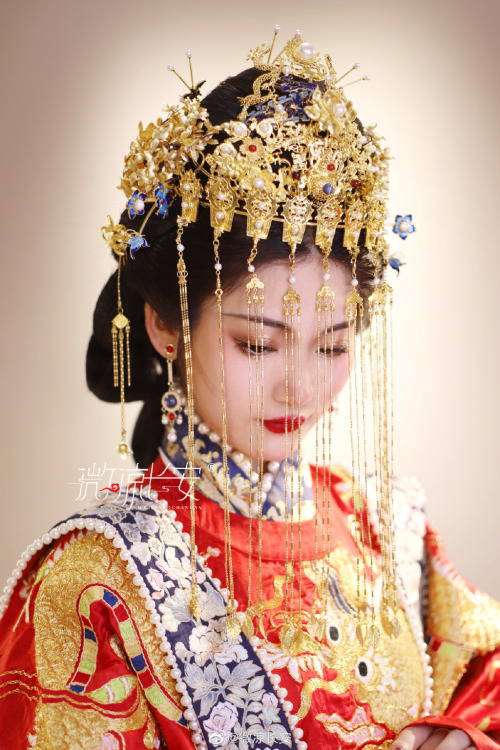 chinese wedding hanfu by 微凉长安