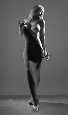 #Boobs #Tits #Nsfw #Porn #Nude Interesting Dress, I Like The Way It Falls Off Of