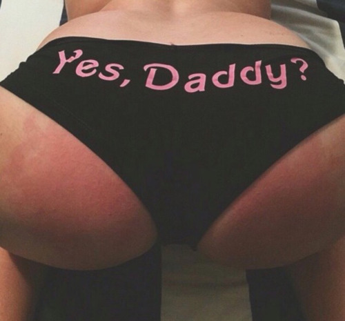mylipsstainedred:  Yes daddy?