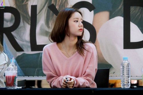 Hyeri (Girls Day) - Fansign Event Pics