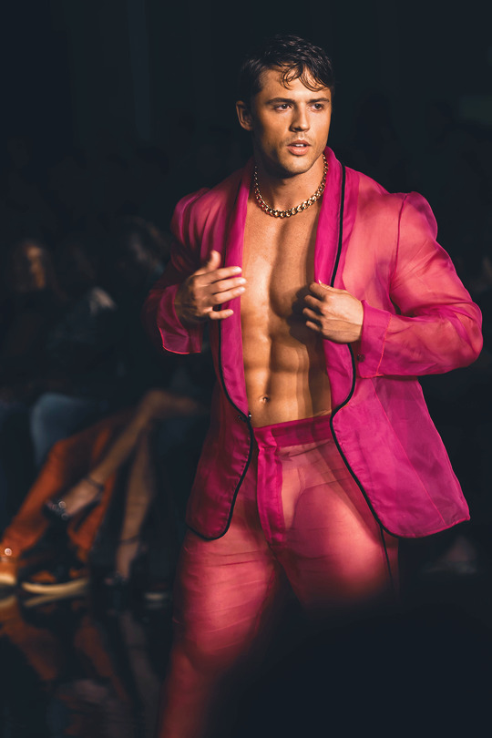 Nick Topel модель