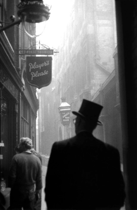 lesravageurs: Ravageurs wear hats. | by Sergio Larraín  