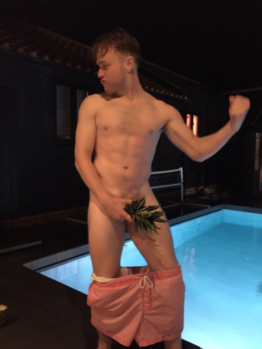 hotfamousmen:  Olly Murs