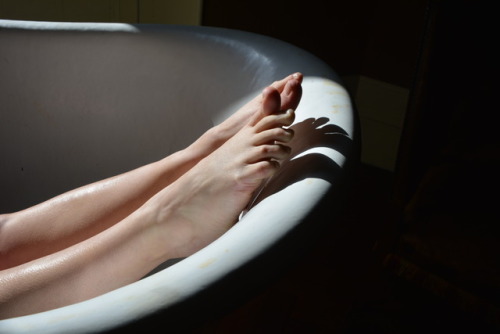 morgane-feet: Marie