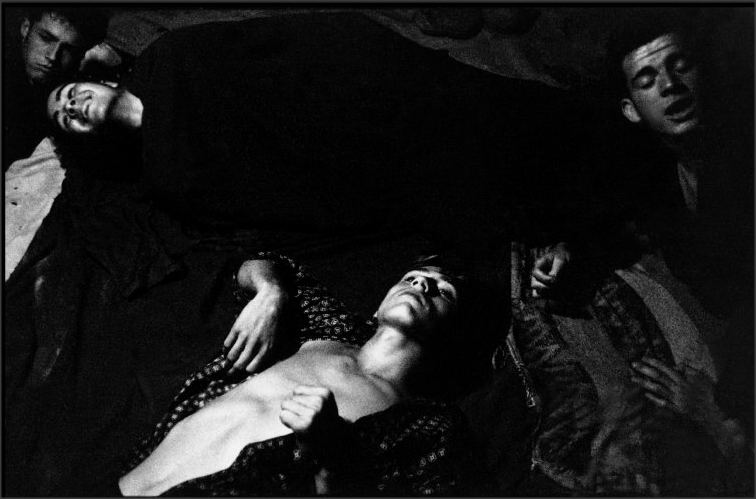 1950sunlimited:  Boys under boarwalk at night, 1959 Bruce Davidson 