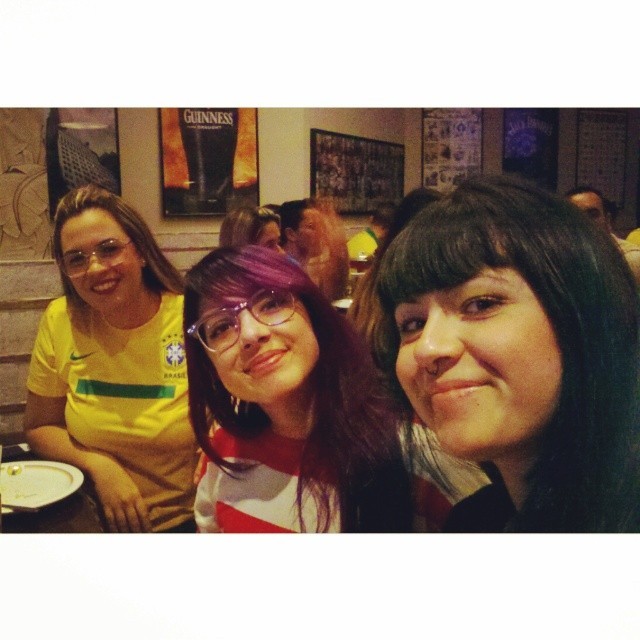 gabllk:
“ Go Croatia! Opps I mean… Go Brazil!!!!!!! Kkkkkkk #Croatia #Brazil #copa #worldcup #purplehair #dyedhair
”