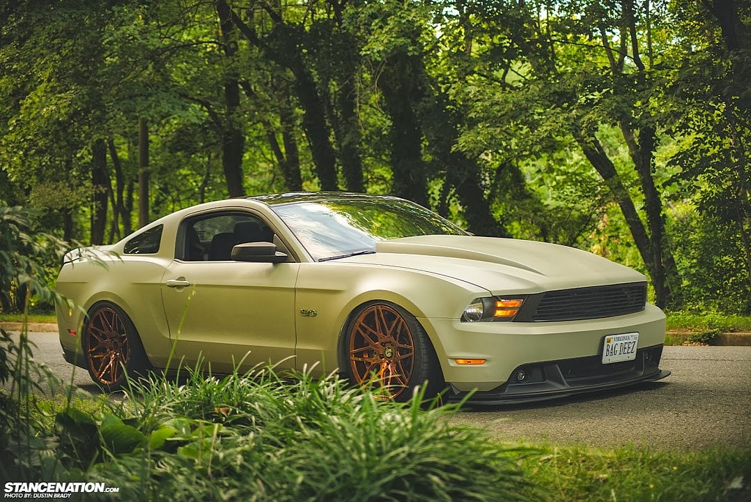 tunedandracecars:  Ford Mustang 