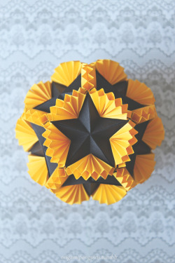 origamipenguins:  Butterflies || 30+30 units