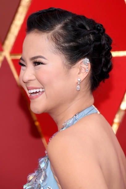 sleemo - Kelly Marie Tran at the Oscars red carpet. (via Getty...