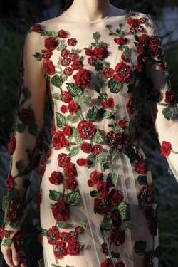 fashionagora: Giambattista Valli, Fall 2017 Couture, Details.