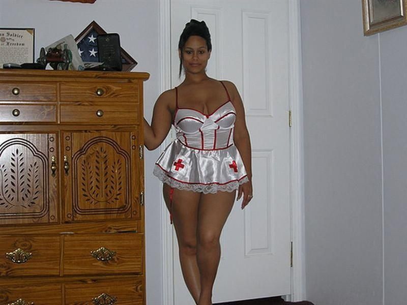 thickleggz:  Click here for more Thick Leggz.    Submit your Leggz HERE!