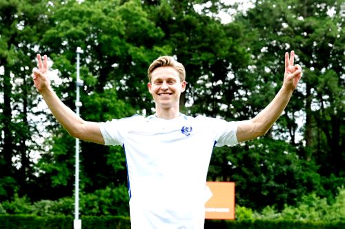 Frenkie de Jong wearing the shirt of ASV Arkel his first amateurclub to mark National Football Day i