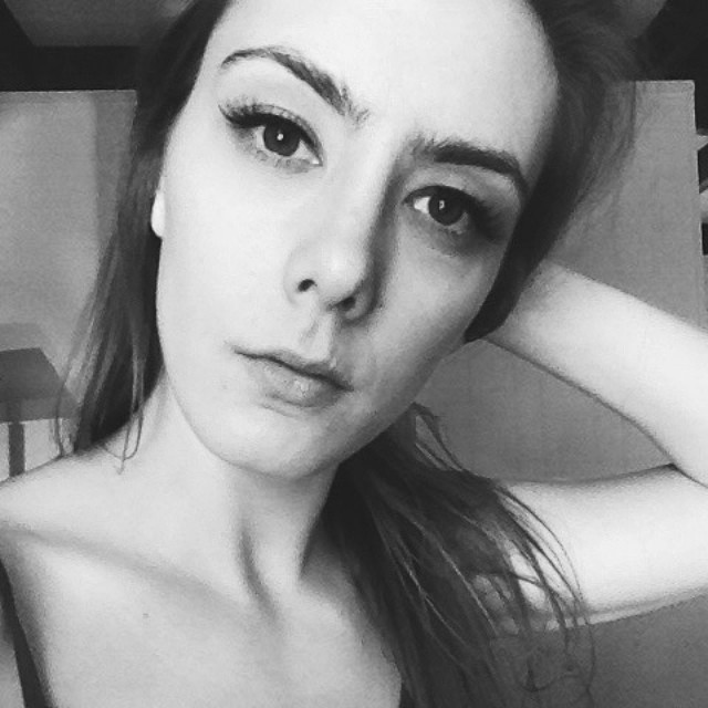 contemplations on cosmetics and false eyelashes