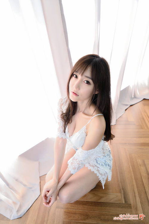 kormodels:  Choi Seul Gi