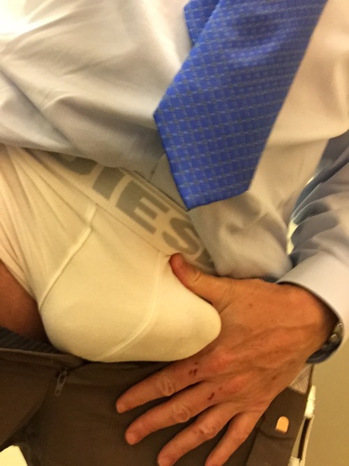 teenloveolddad:  stmax51:  Horned up in my office behind closed doors 😛   A beautiful clothes and nice cock
