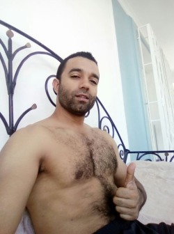 the-kinky:  Tunisian Guy