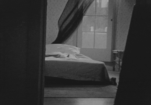 tiredtangerine:Meshes of the Afternoon (1943), directed by Maya Deren and Alexander Hammid