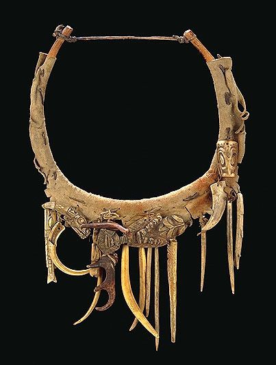 Shaman’s necklace, collected from Haida Gwaii, British Columbia, Canada, 1899The Haida (English: /ˈh