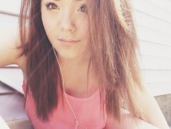 pastychanel:  what rhymes with pale. me. || ig: pastychanel 